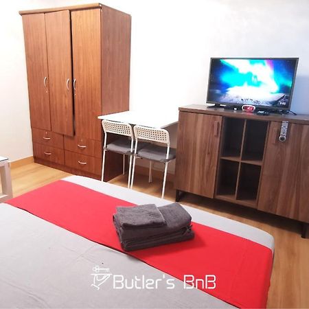 Butler'S Bnb @ Trees Residences Qc Phil Quezon City Exteriör bild